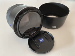 Zeiss Batis 85mm Review: Ultimate Bokeh Lens with Sample Images